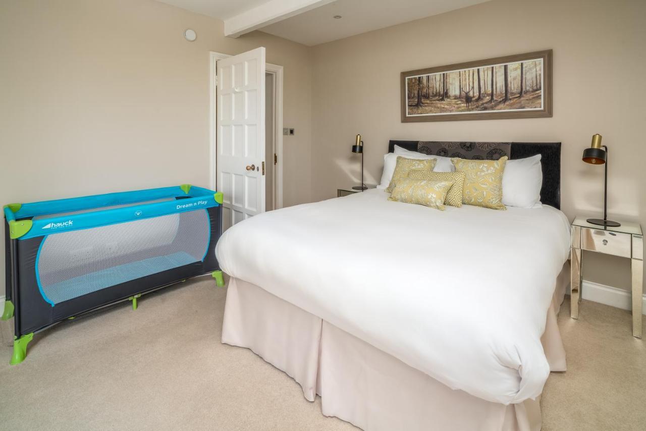 Castle Properties:Eton-The College Windsor Buitenkant foto