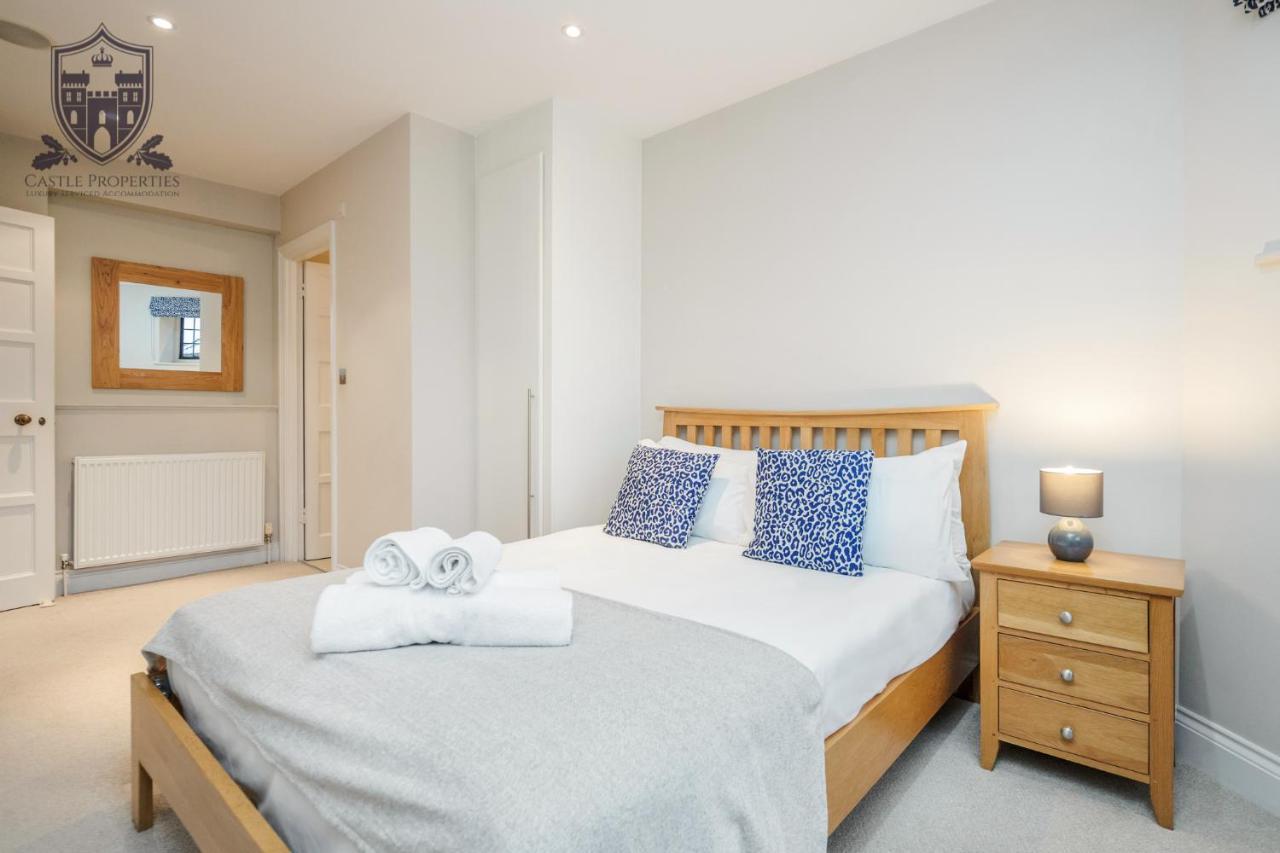Castle Properties:Eton-The College Windsor Buitenkant foto